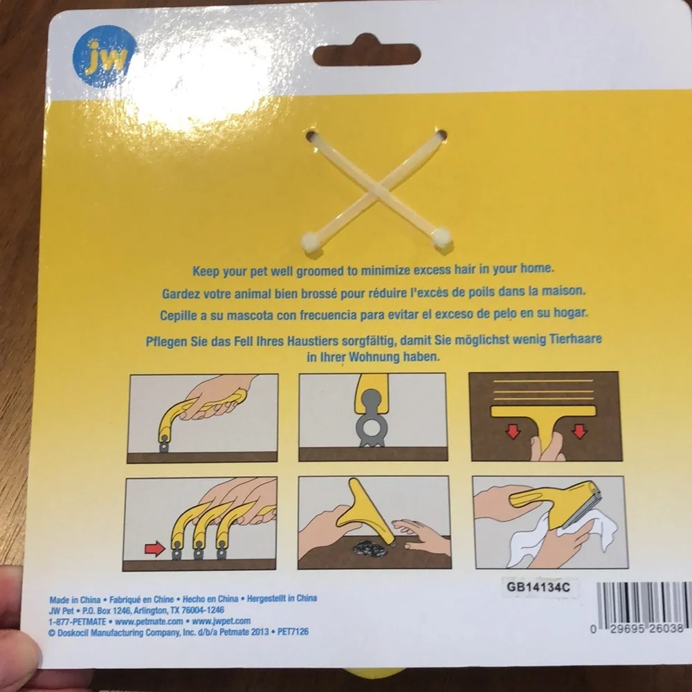 JW Grip Soft Pet Hair Magnet. 2 available